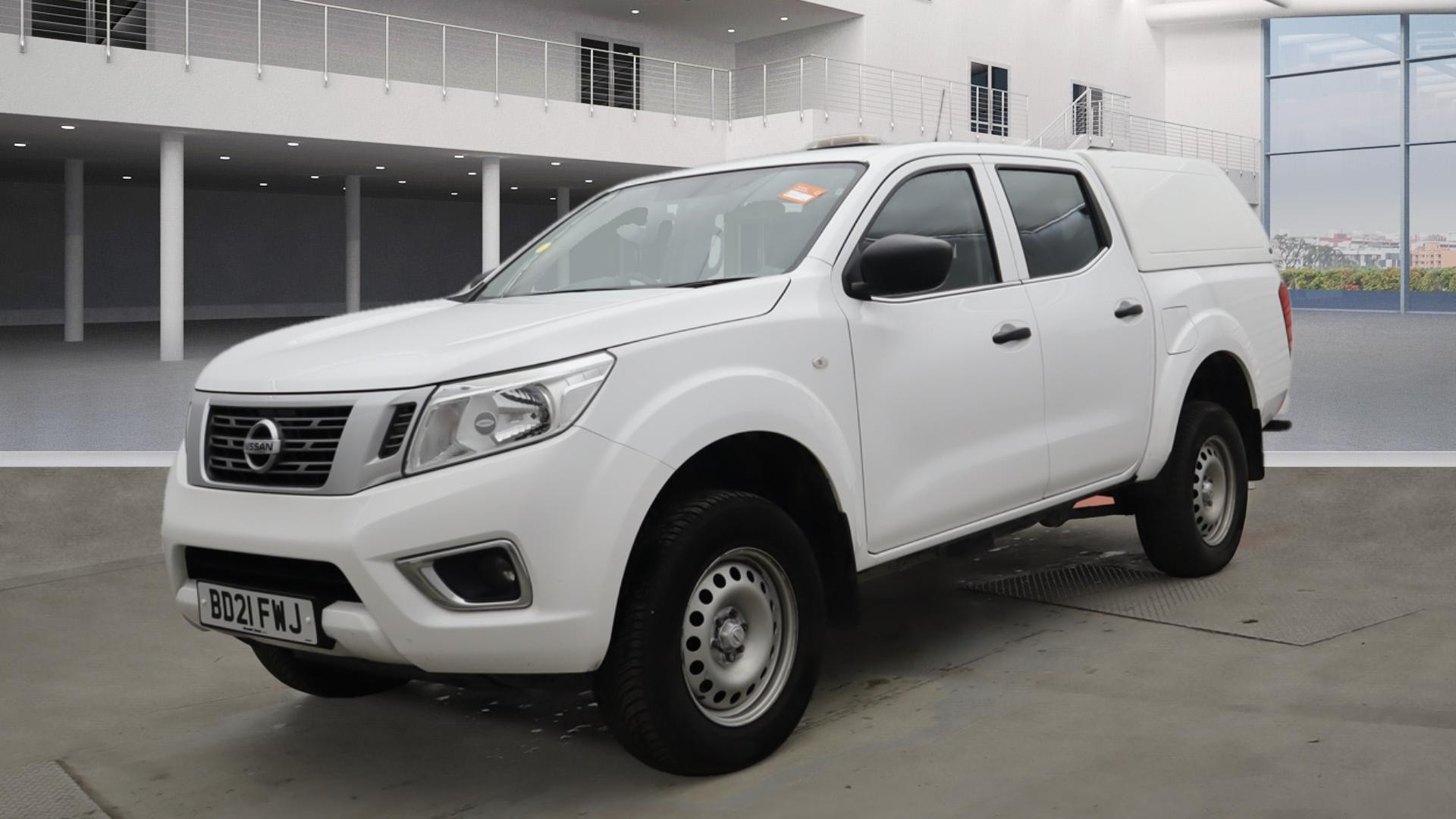 NISSAN Navara